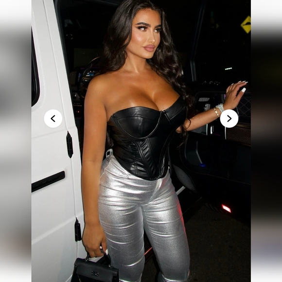 Fashion Nova / Bae For Tonight - Faux Leather Corset Top- W Sz Medium - Picture 5 of 11